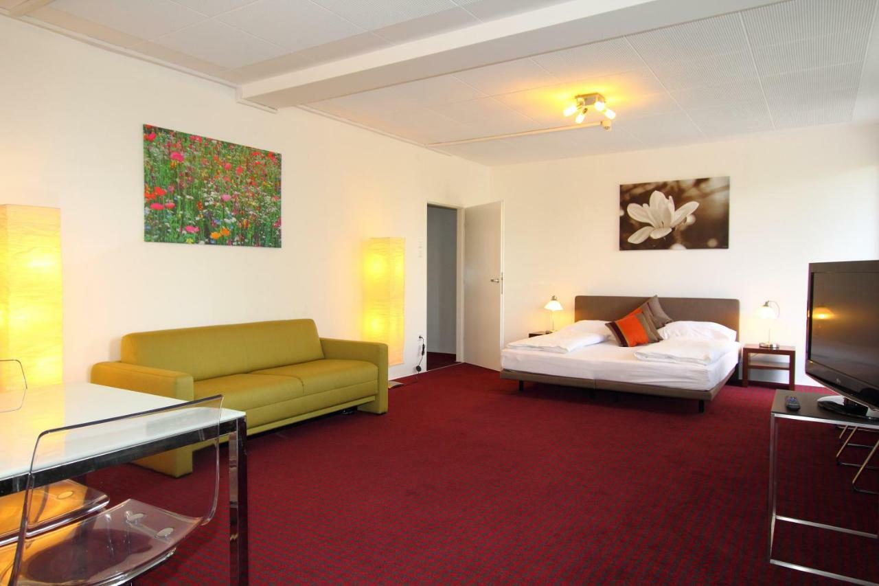 באד ווסלאו College Garden Hotel מראה חיצוני תמונה
