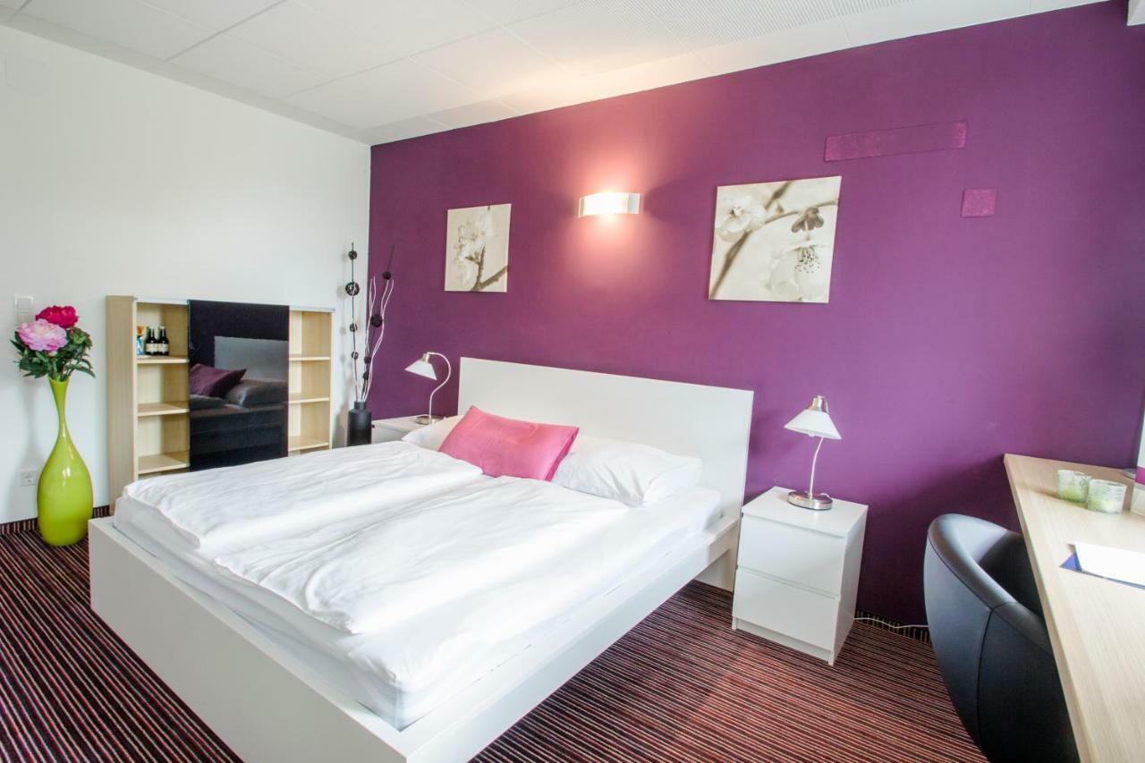 באד ווסלאו College Garden Hotel מראה חיצוני תמונה