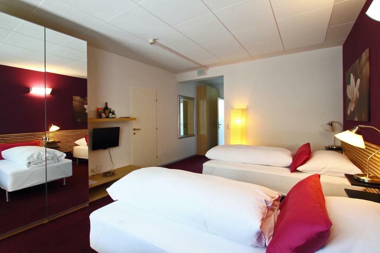 באד ווסלאו College Garden Hotel מראה חיצוני תמונה