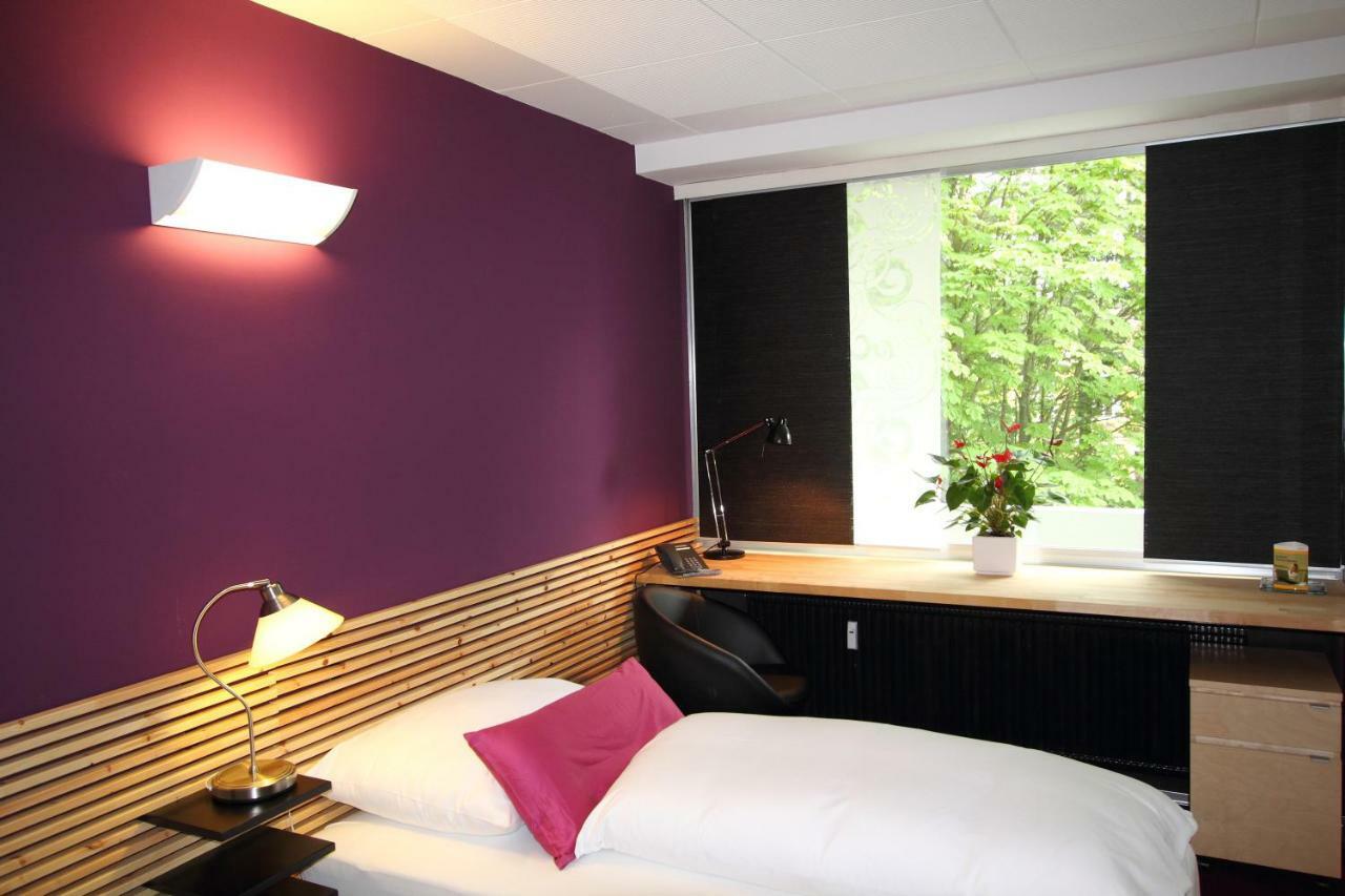 באד ווסלאו College Garden Hotel מראה חיצוני תמונה