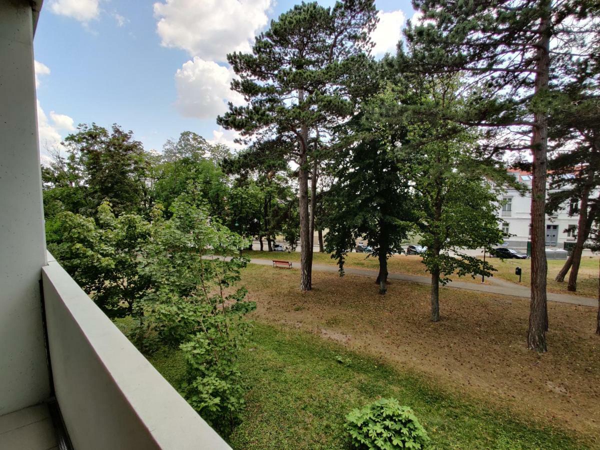 באד ווסלאו College Garden Hotel מראה חיצוני תמונה